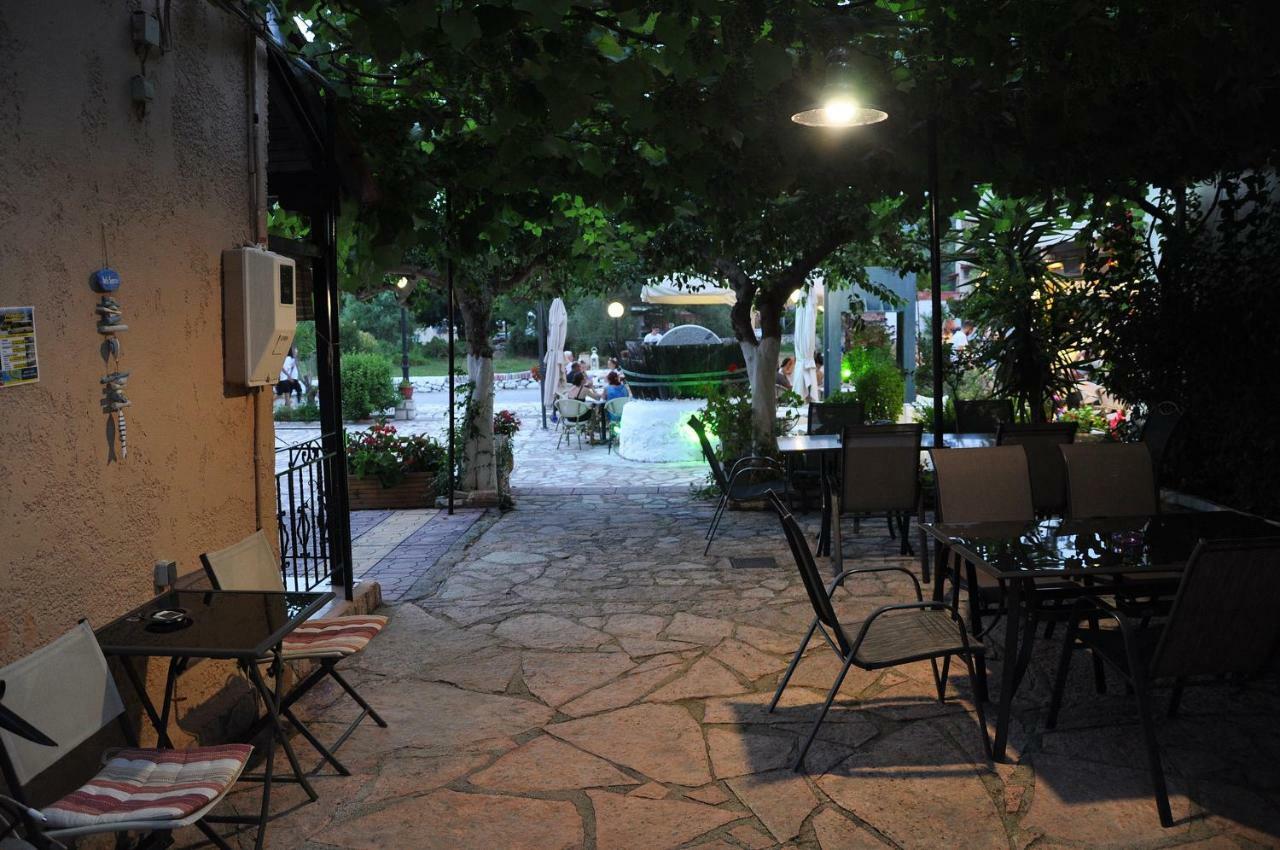 Achilleas Rooms Syvota Exterior photo